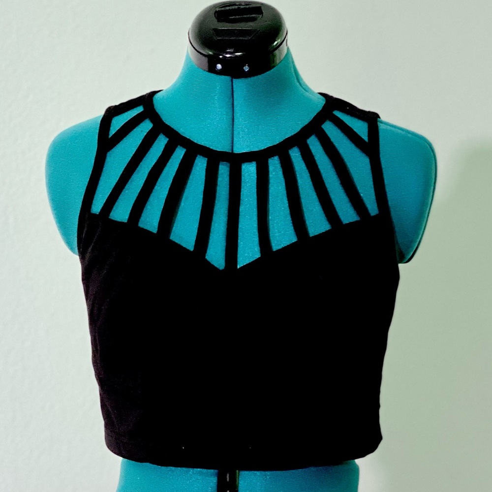 Alt B black strap top
